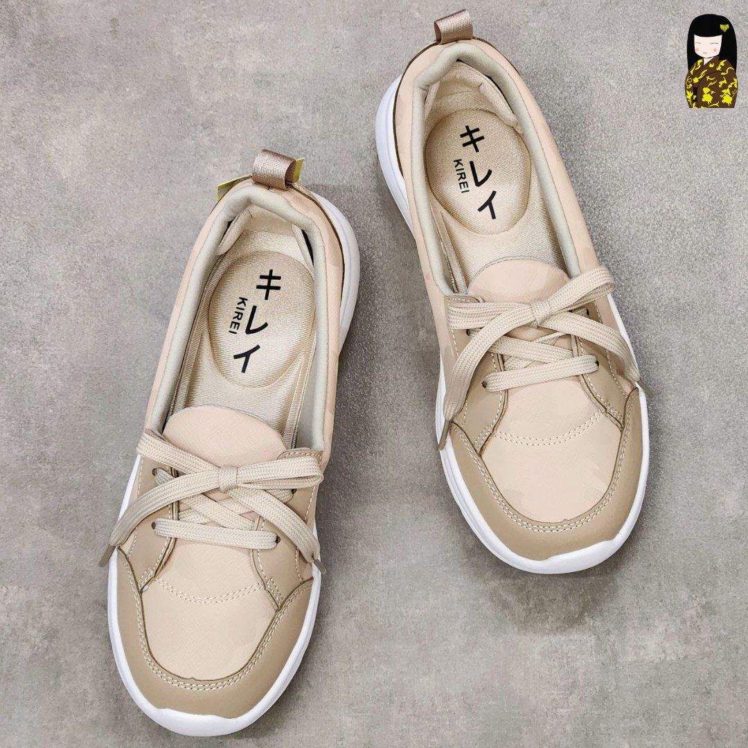 Giày Kirei Walk on Breathable Cột dây BG Kem Camo