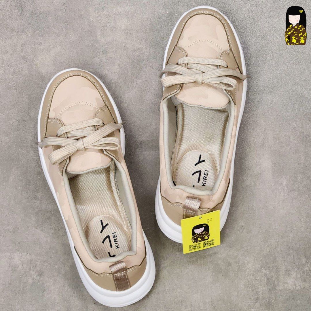 Giày Kirei Walk on Breathable Cột dây BG Kem Camo