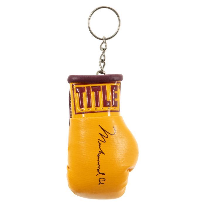 MÓC KHÓA TITLE ALI GREATEST KEYRING - GOLD