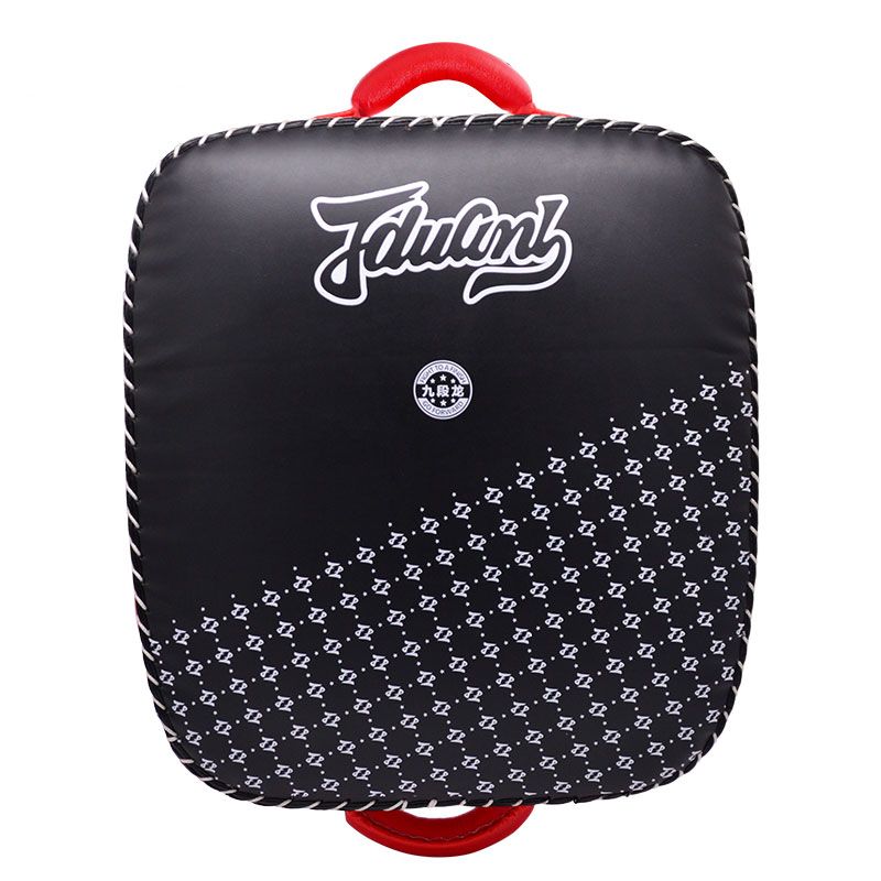 ĐÍCH ĐÁ JDUANL KICK SHIELD