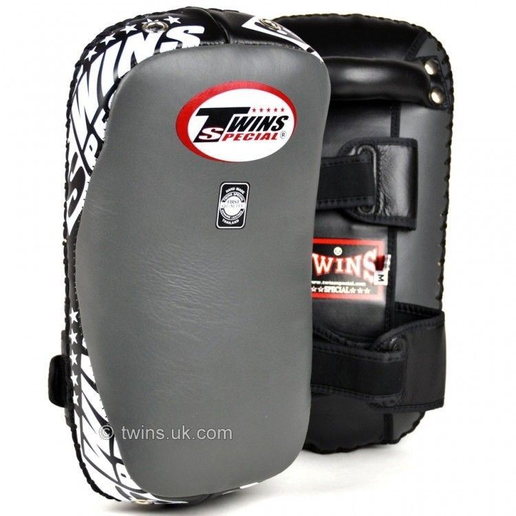 Đích Đá Twins Kpl-10 Curved Leather Thai Kick Pads - Black/Grey