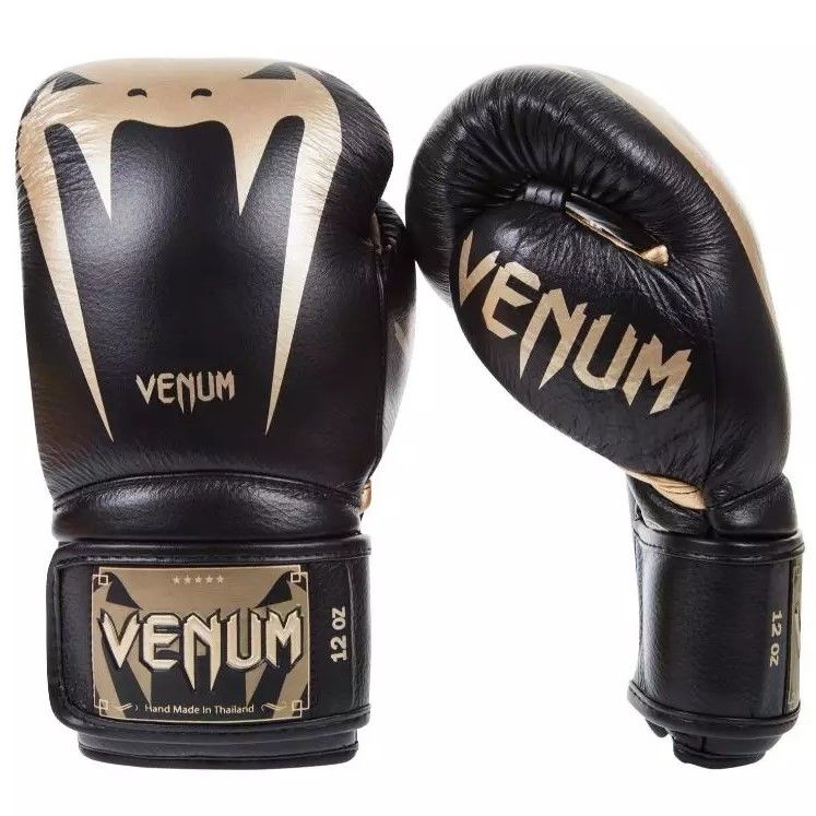 Găng Tay Venum Giant 3.0 Boxing Gloves - Black/Gold