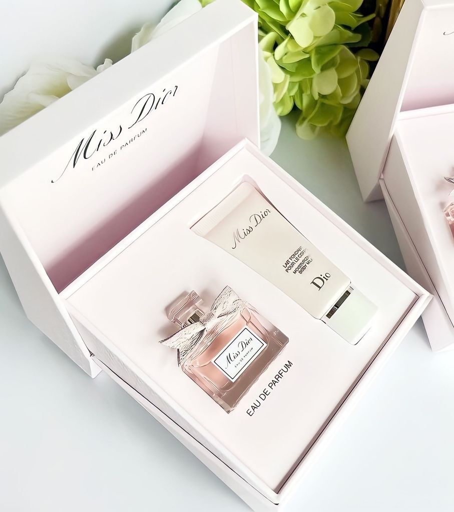 Set Nước Hoa Và Lotion Milk Miss Dior EDP ( 5ML + 20ML)