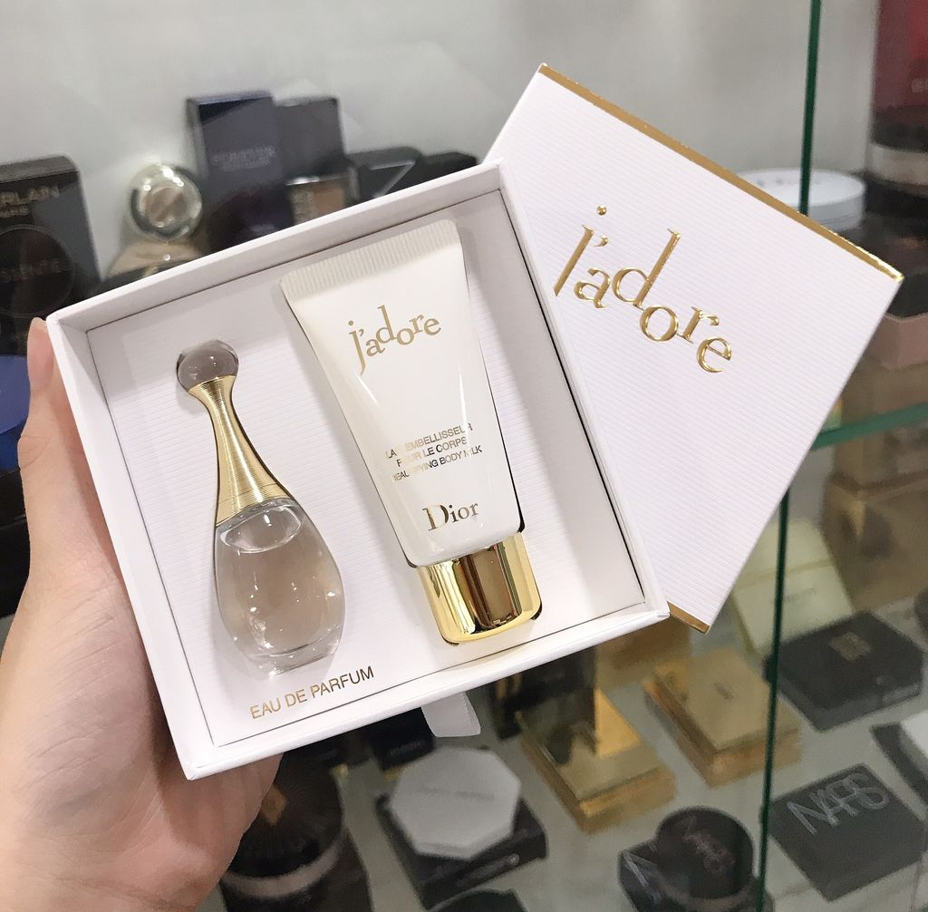 Set Quà Tặng Nước Hoa Và Lotion Milk Dior J’adore EDP