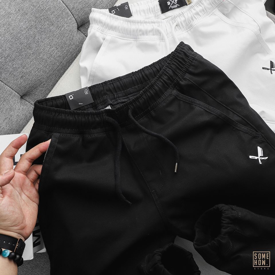 Jogger D.P Trơn 4M