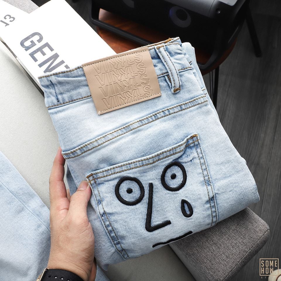 Jeans Stereo Light