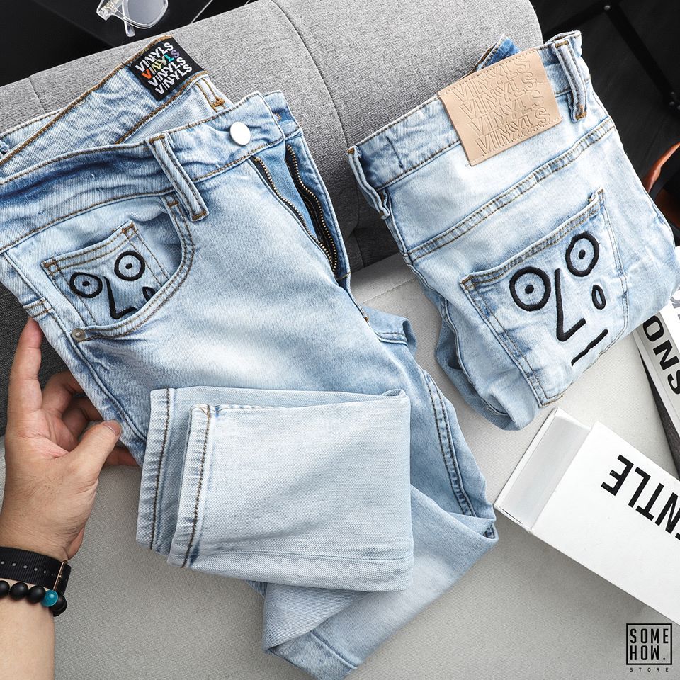 Jeans Stereo Light