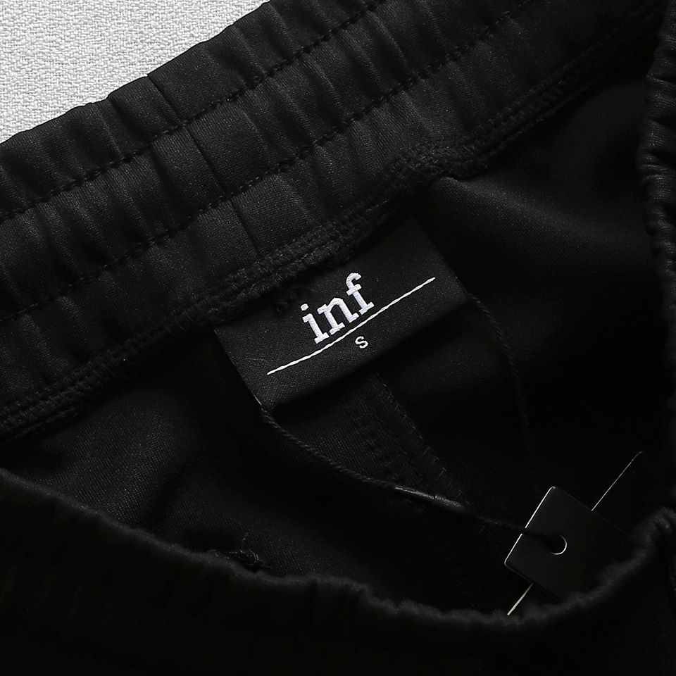 Short INF Đen Mix Màu Trắng Đỏ