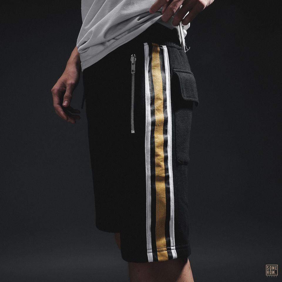 Short INF Sọc Hông Vàng