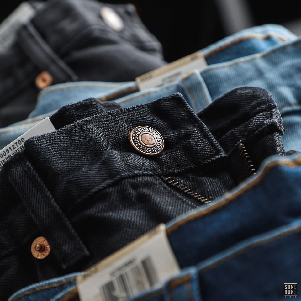 Short Jean L.vis 4M