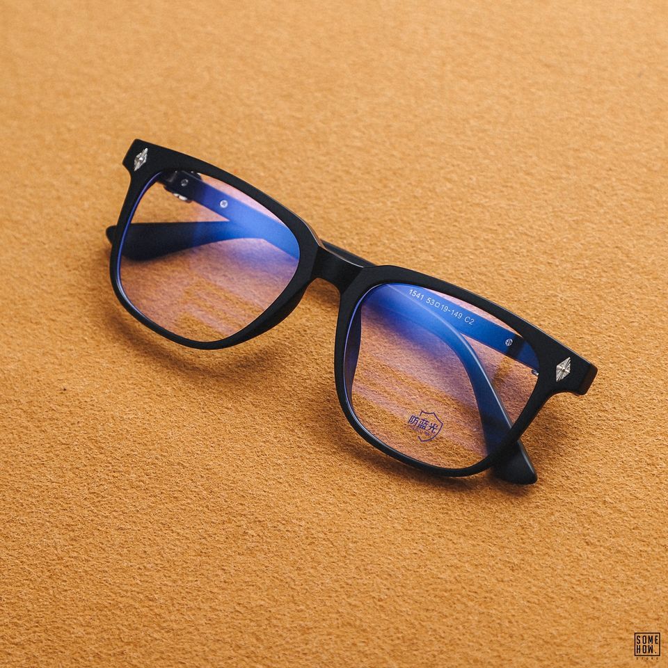 Kính C.Heart Rough Black