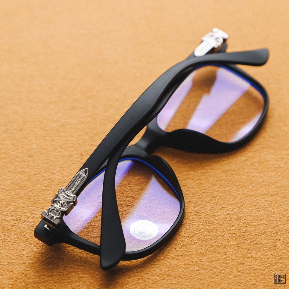 Kính C.Heart Rough Black