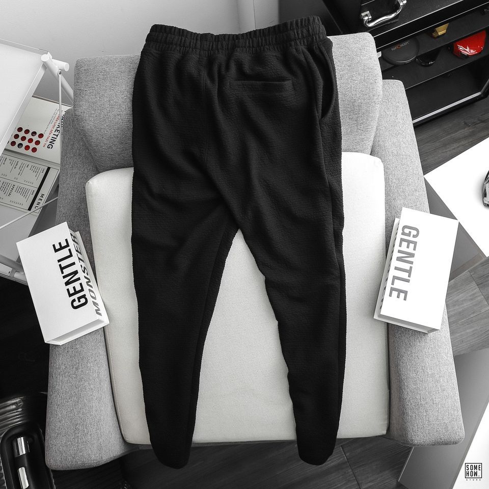 Jogger Suông Numbi Gân