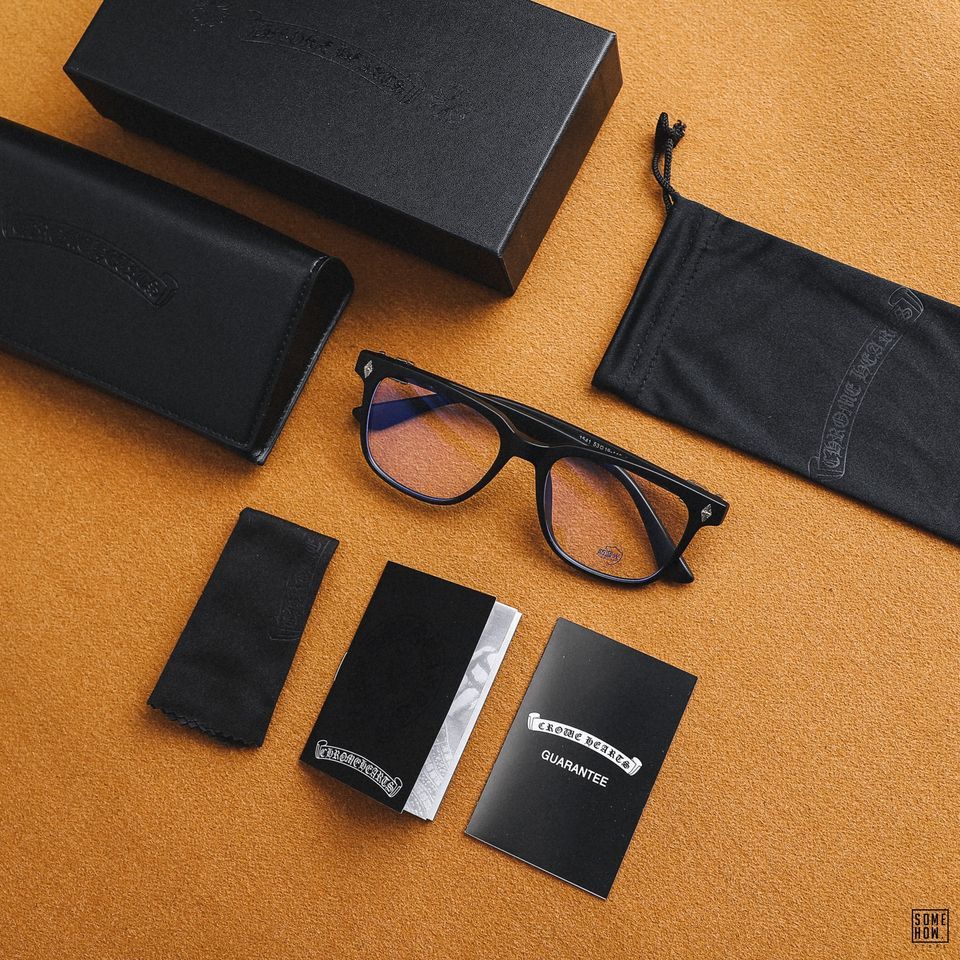 Kính C.Heart Rough Black