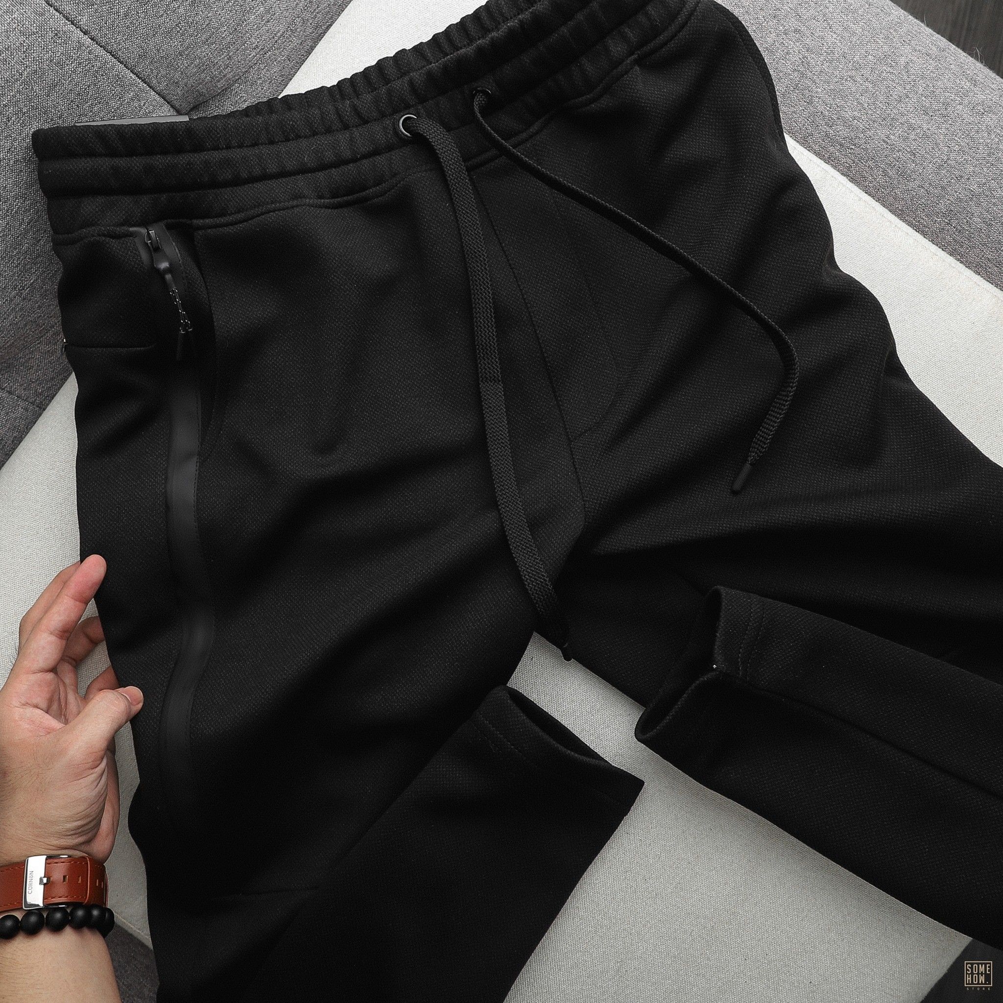 Jogger INF Phối Zip Hông