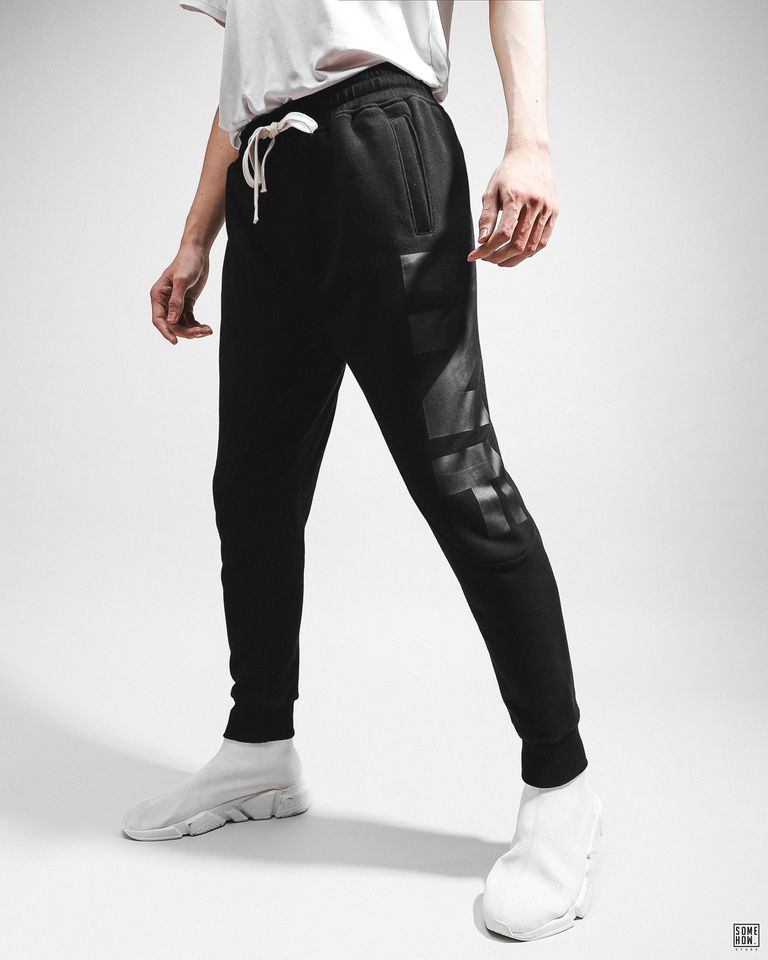 Jogger INF Chữ Hông
