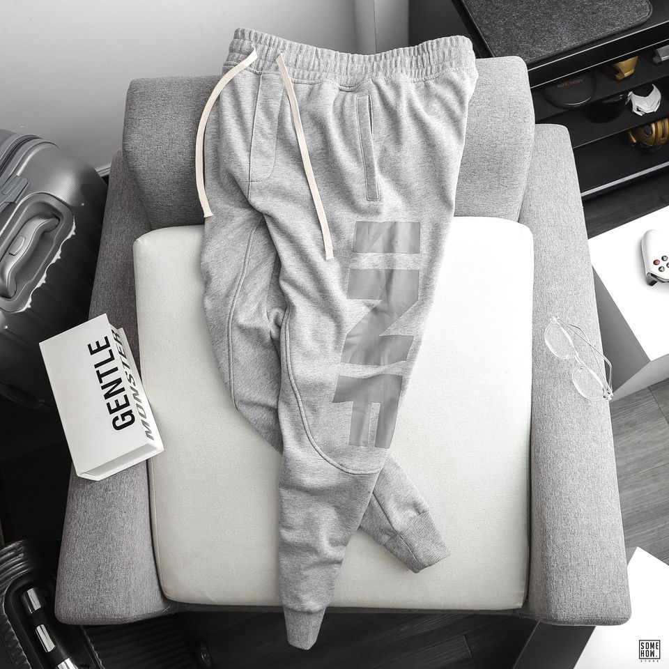 Jogger INF Chữ Hông