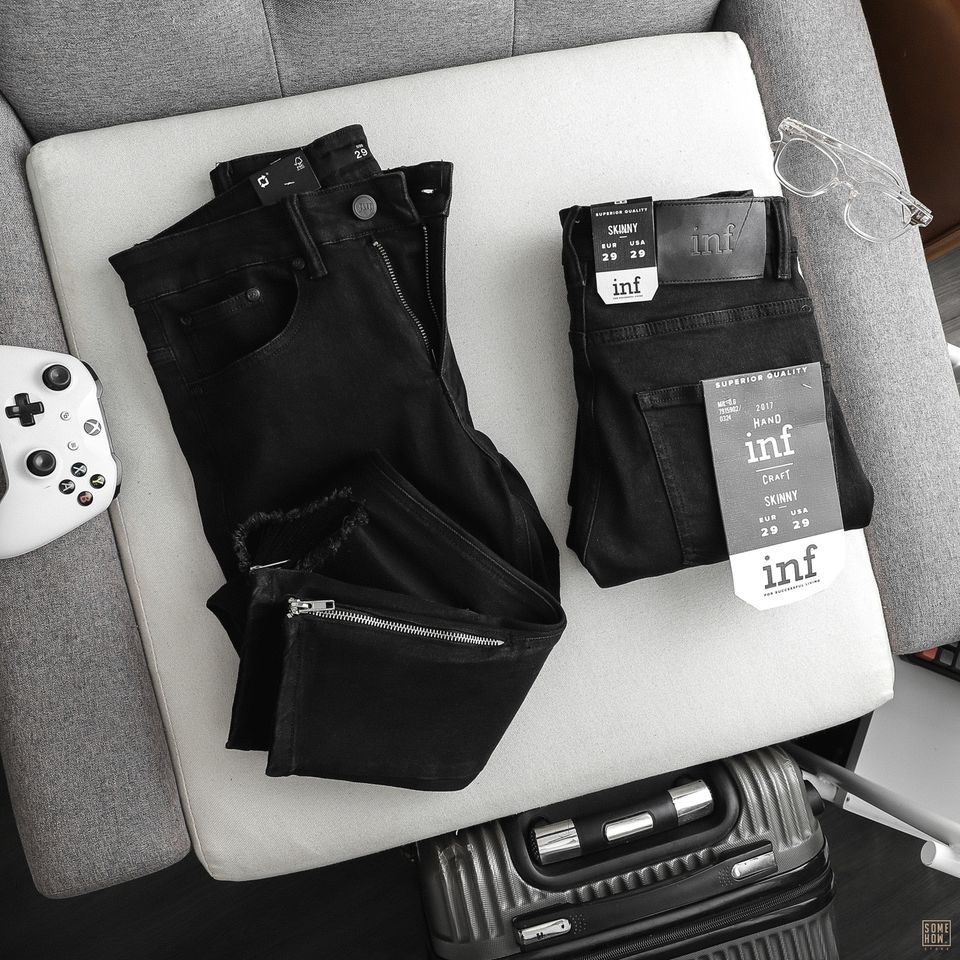 Quần Jean Inf Đen Zipper