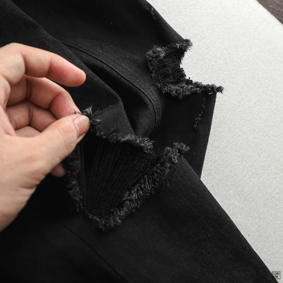 Quần Jean Inf Đen Zipper