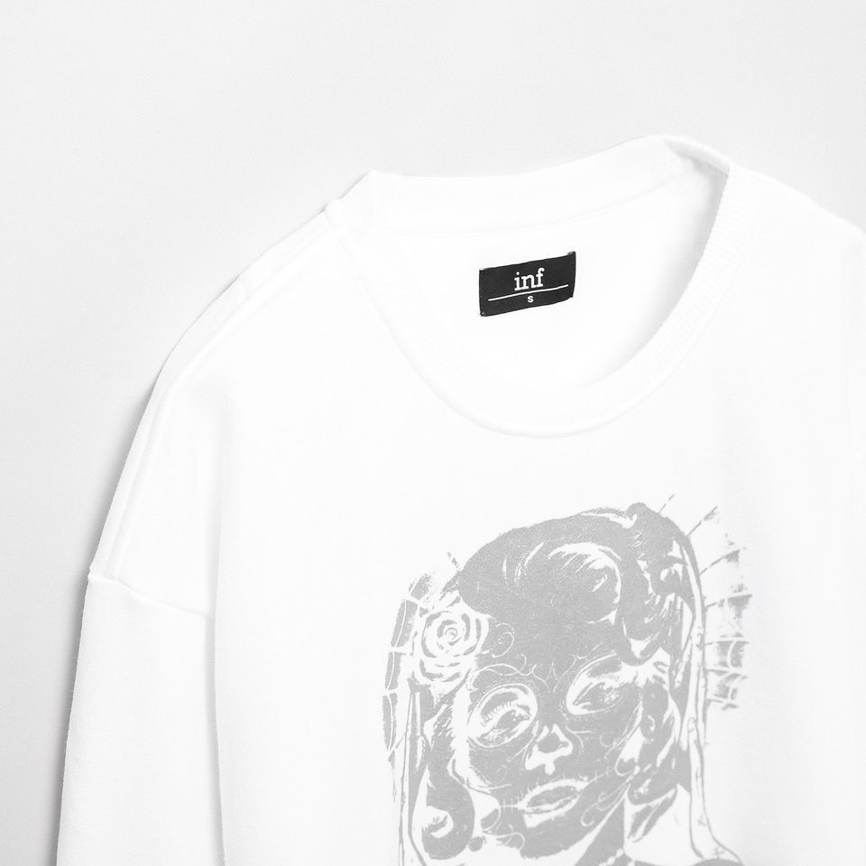 Sweater Trắng INF In Girl