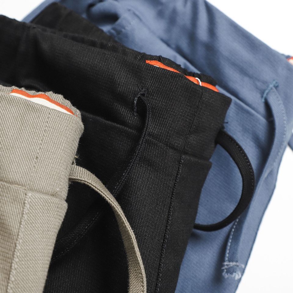 Jogger Numbi Kaki Zipper 3M