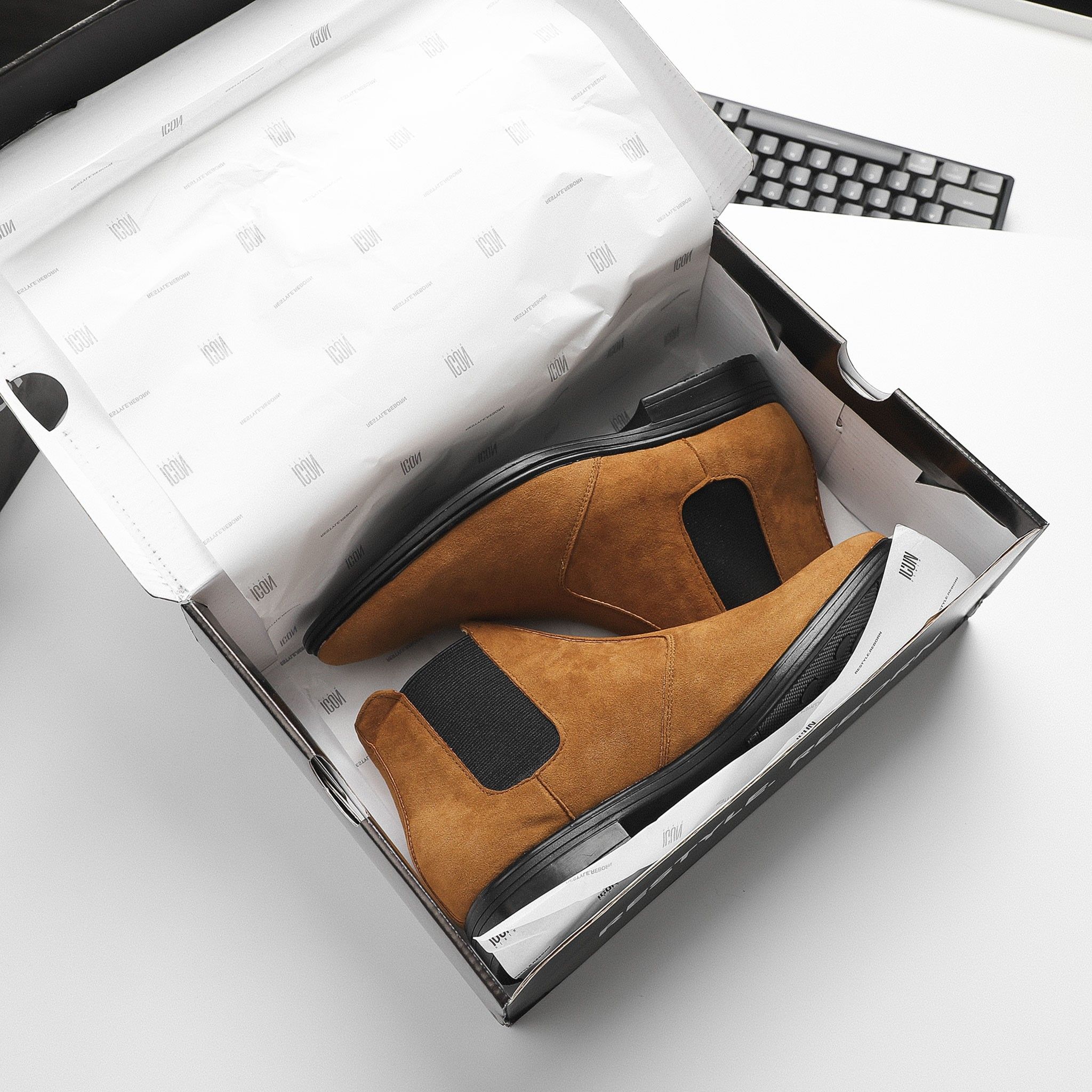 Chelsea Boot Da Lộn Cổ Cao Nâu