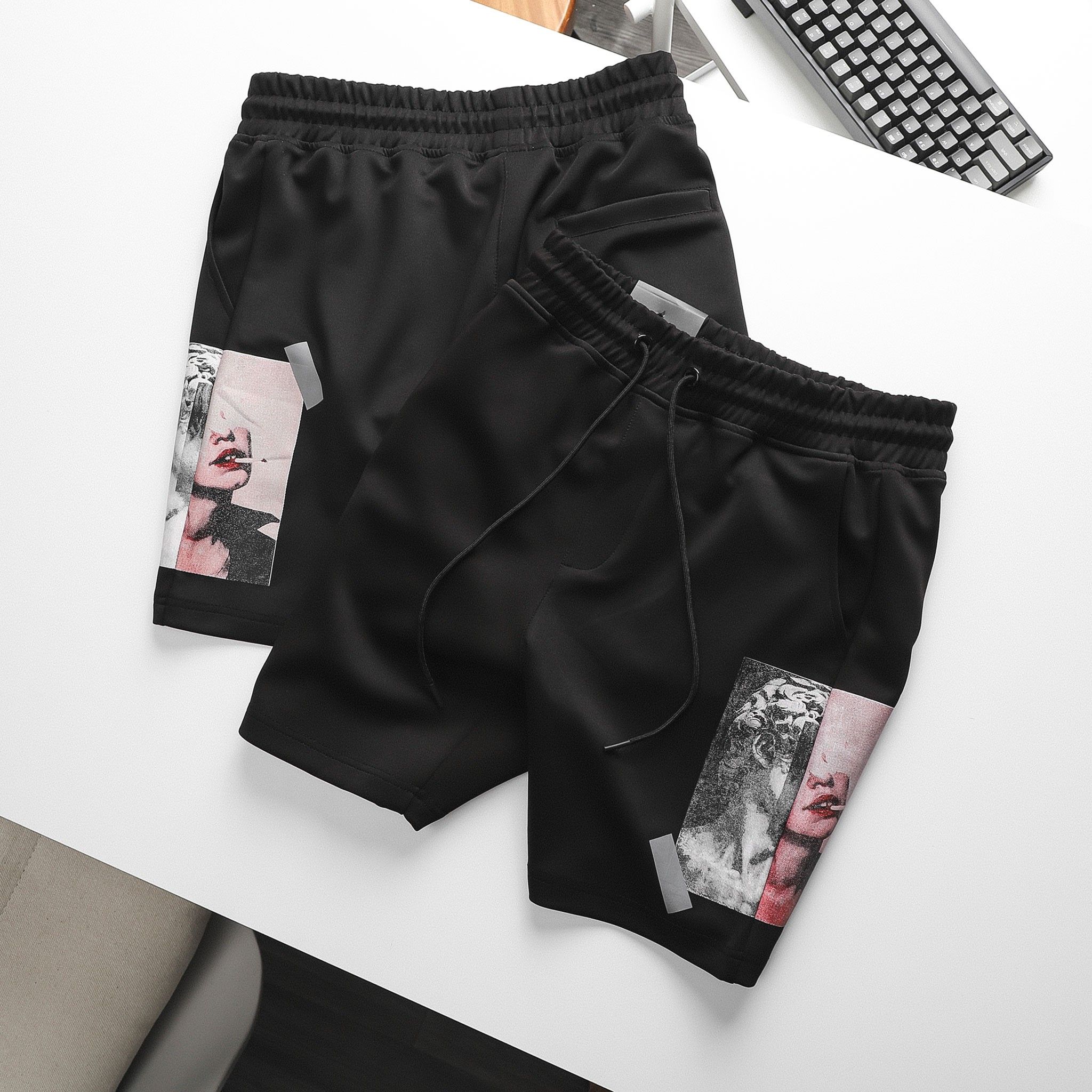 Quần Short Thun INF In Hình