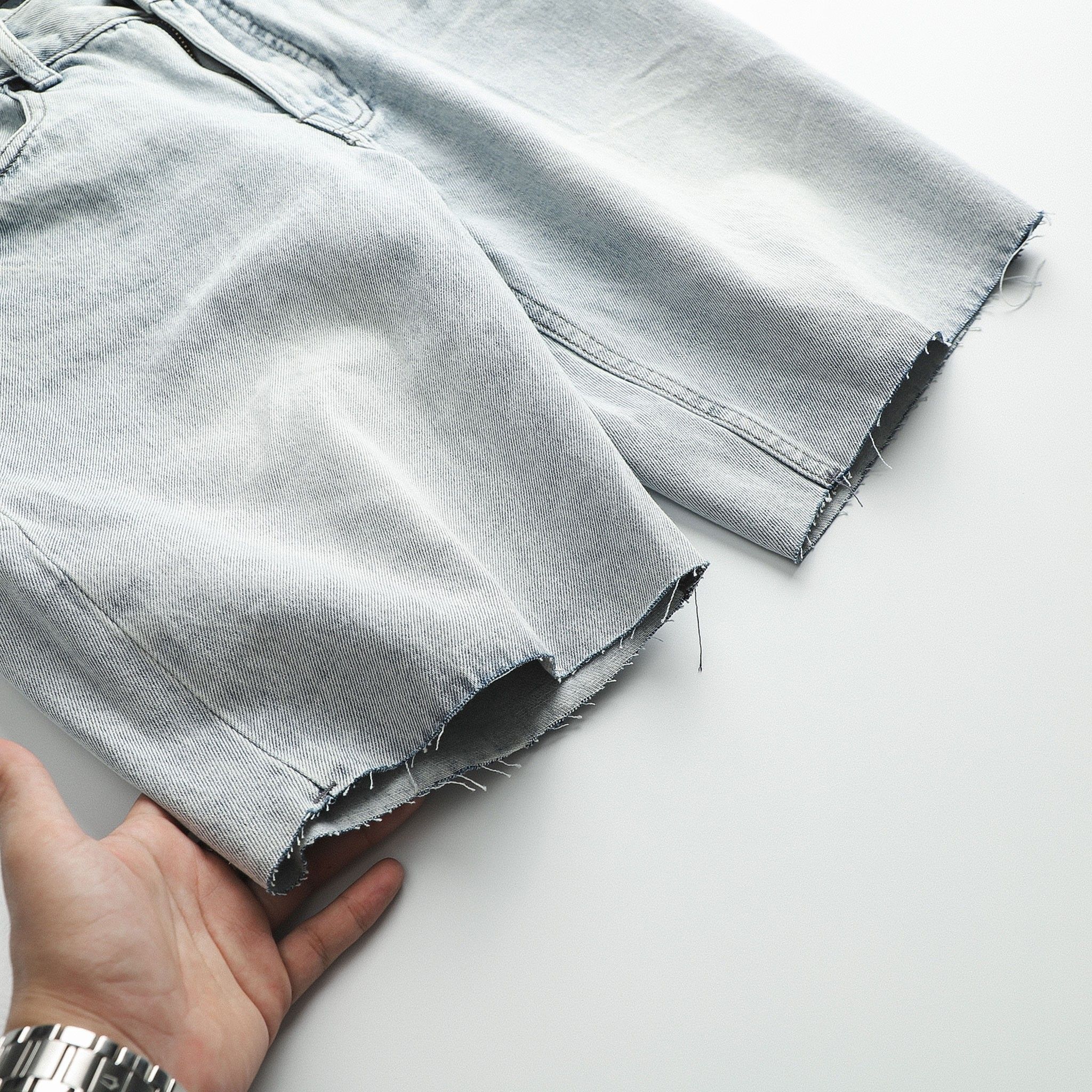 Short Jean Inf Bạc Xả Lai