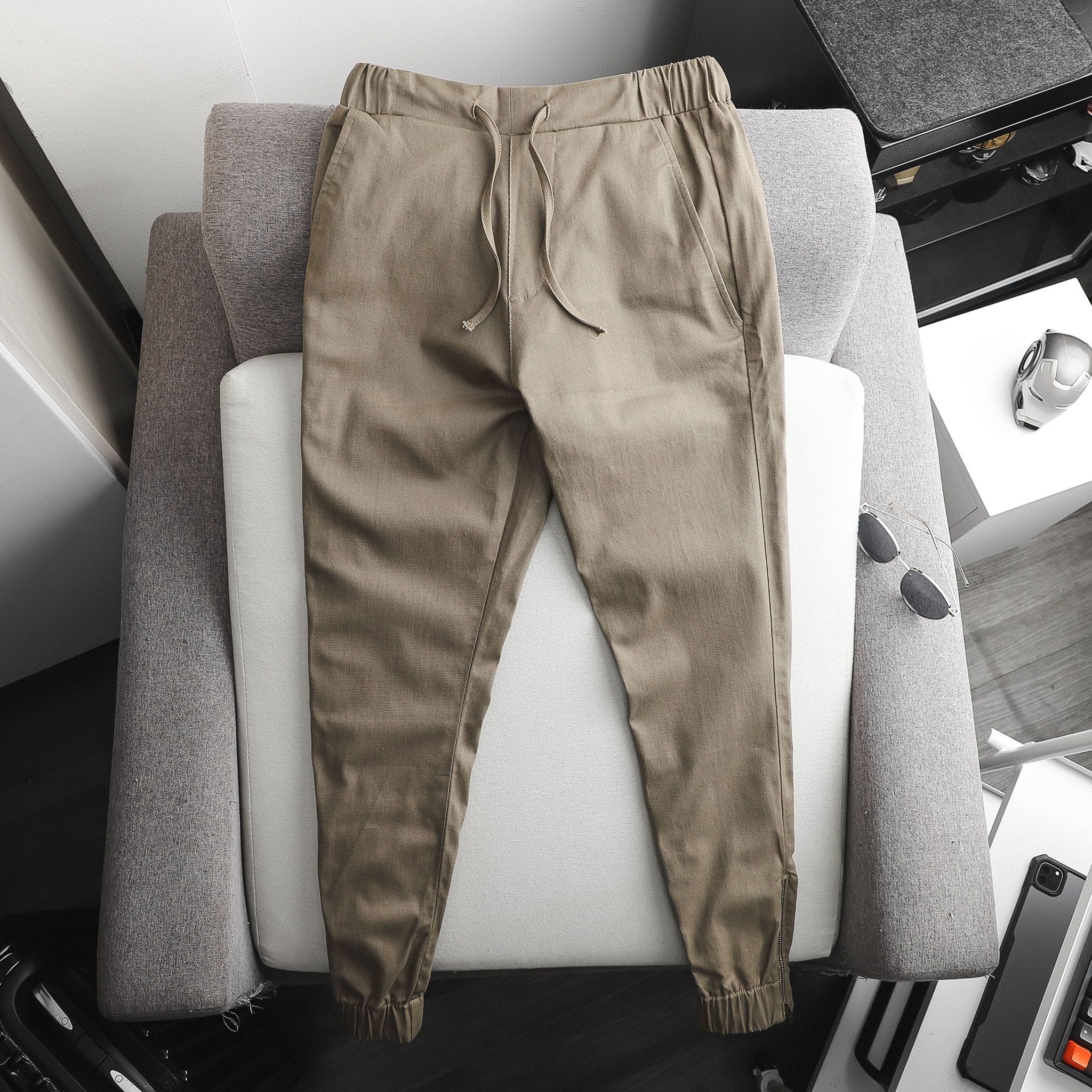 Jogger Numbi Kaki Zipper 3M