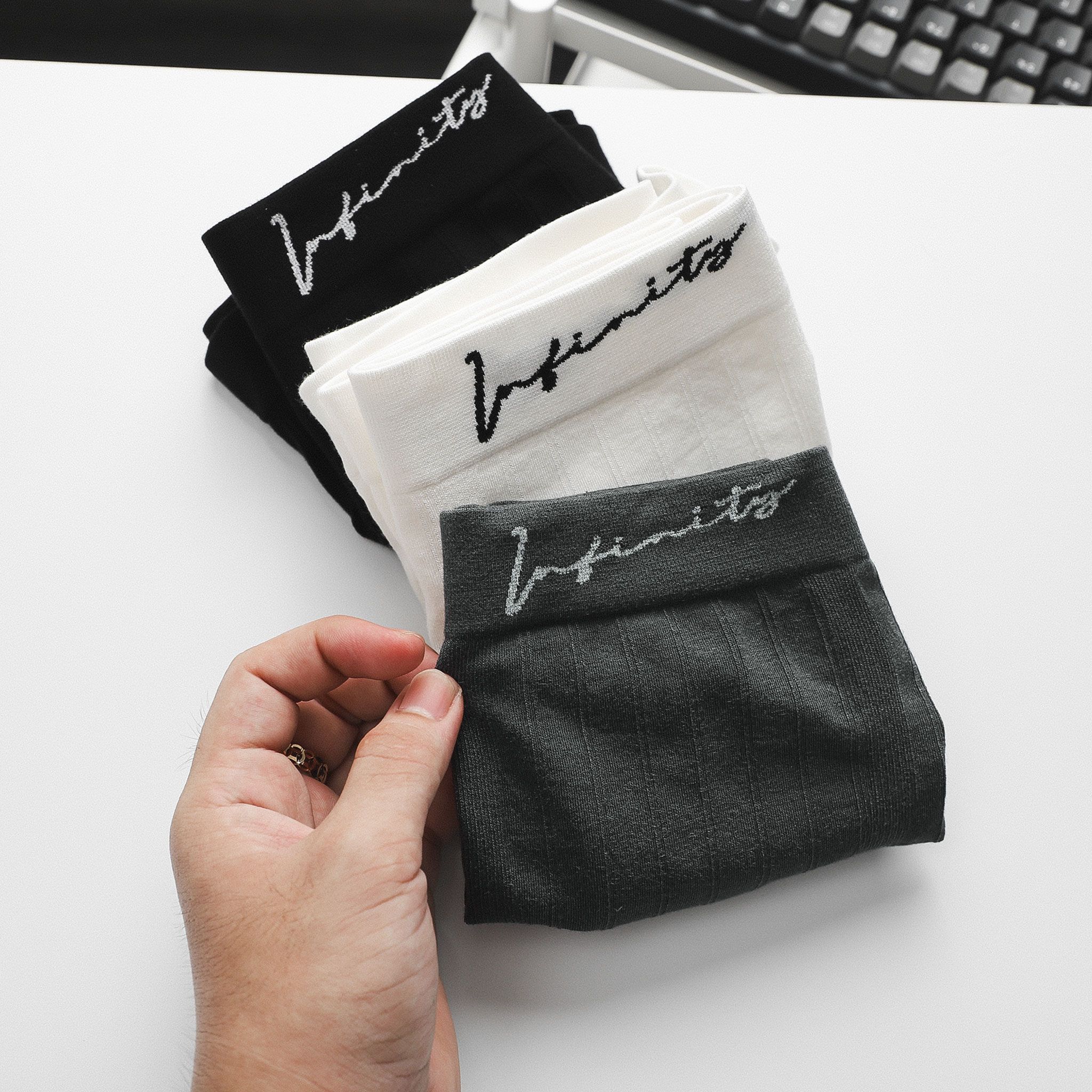 Boxer INF 3 Farby