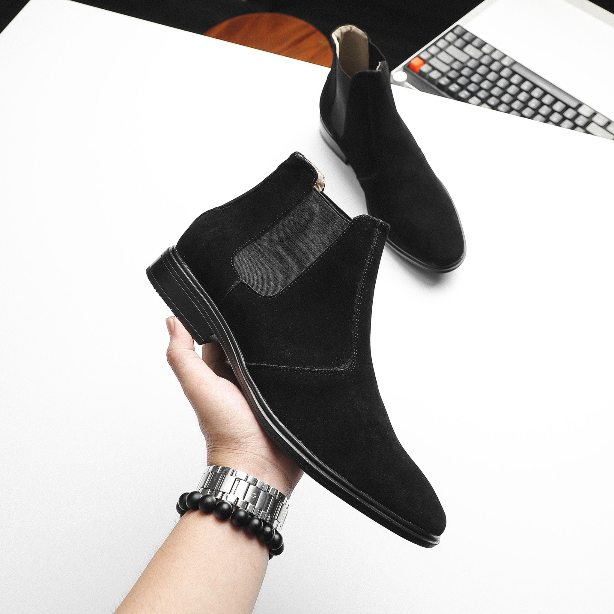 Giày Chelsea Boot Da Lộn Cổ Cao Đen