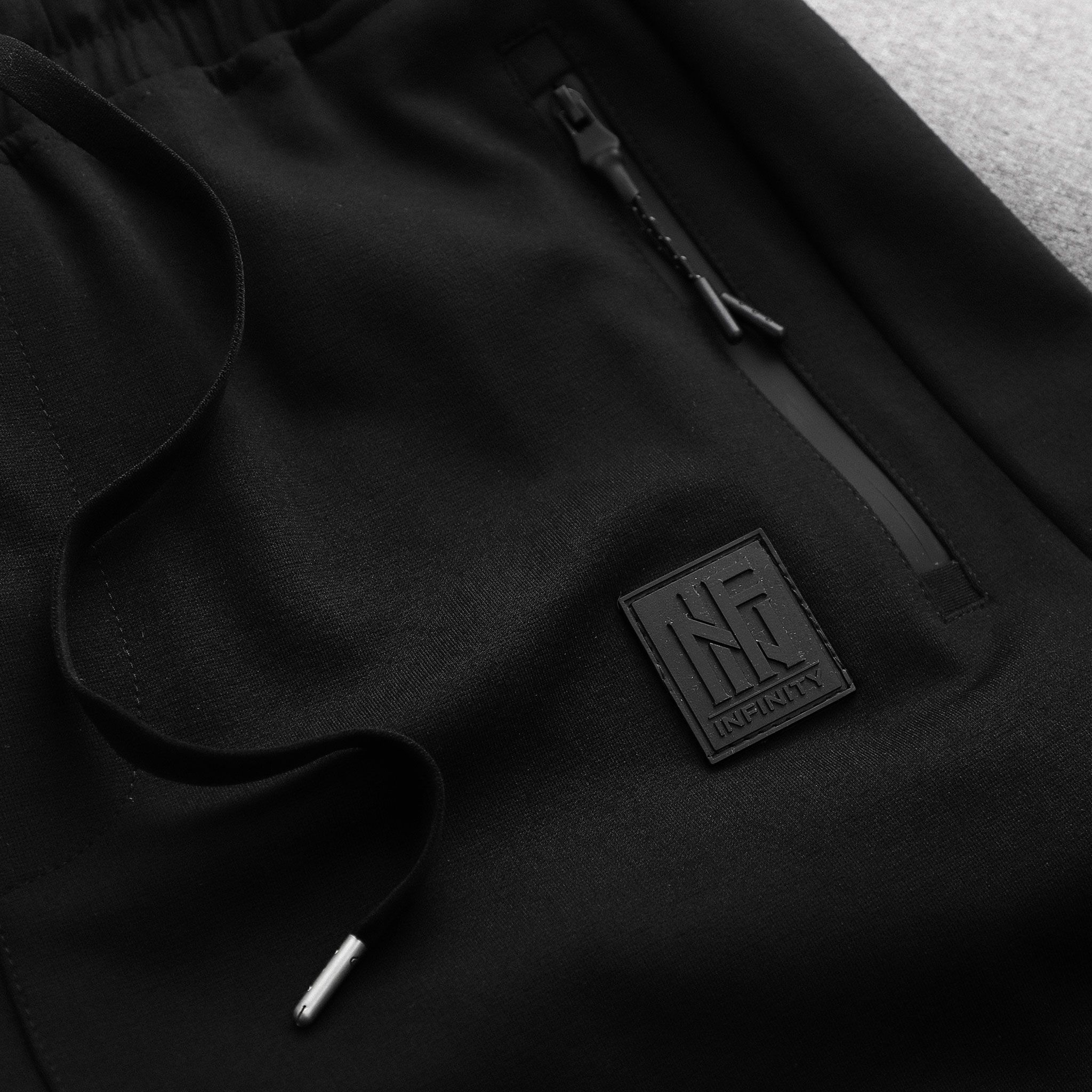 Jogger INF Zip Phối Logo