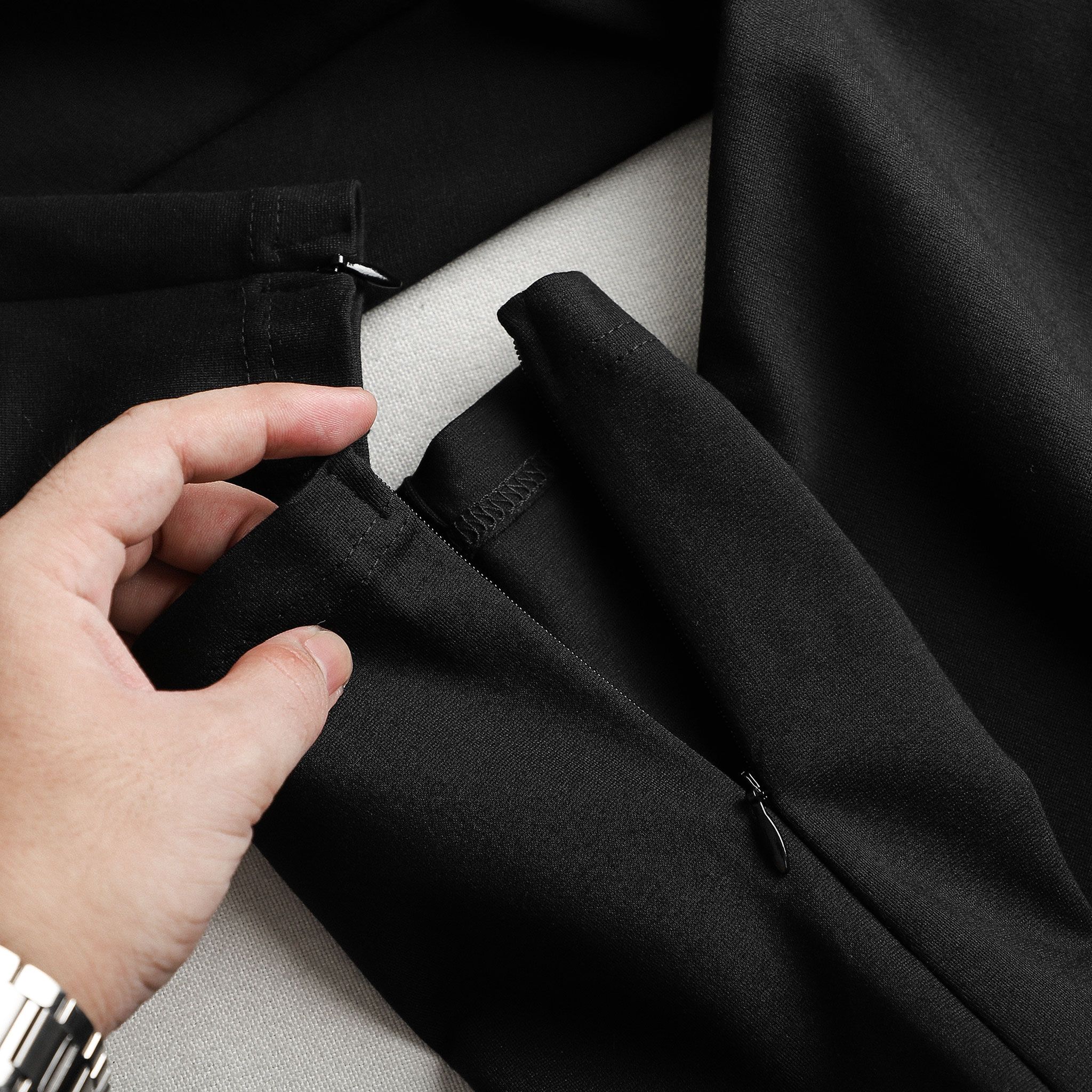 Jogger INF Zip Phối Logo
