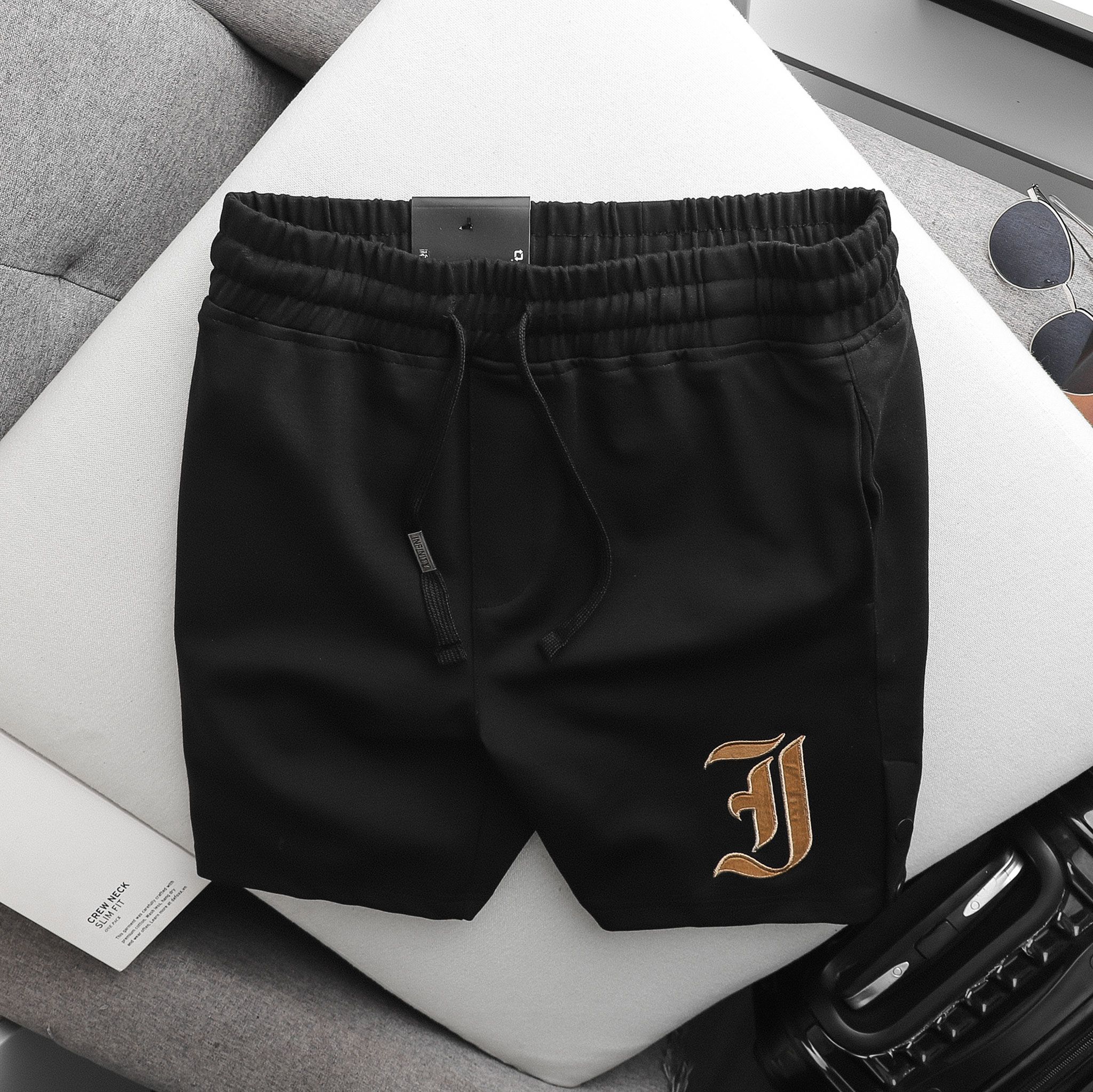 Quần Short INF Creamy Logo