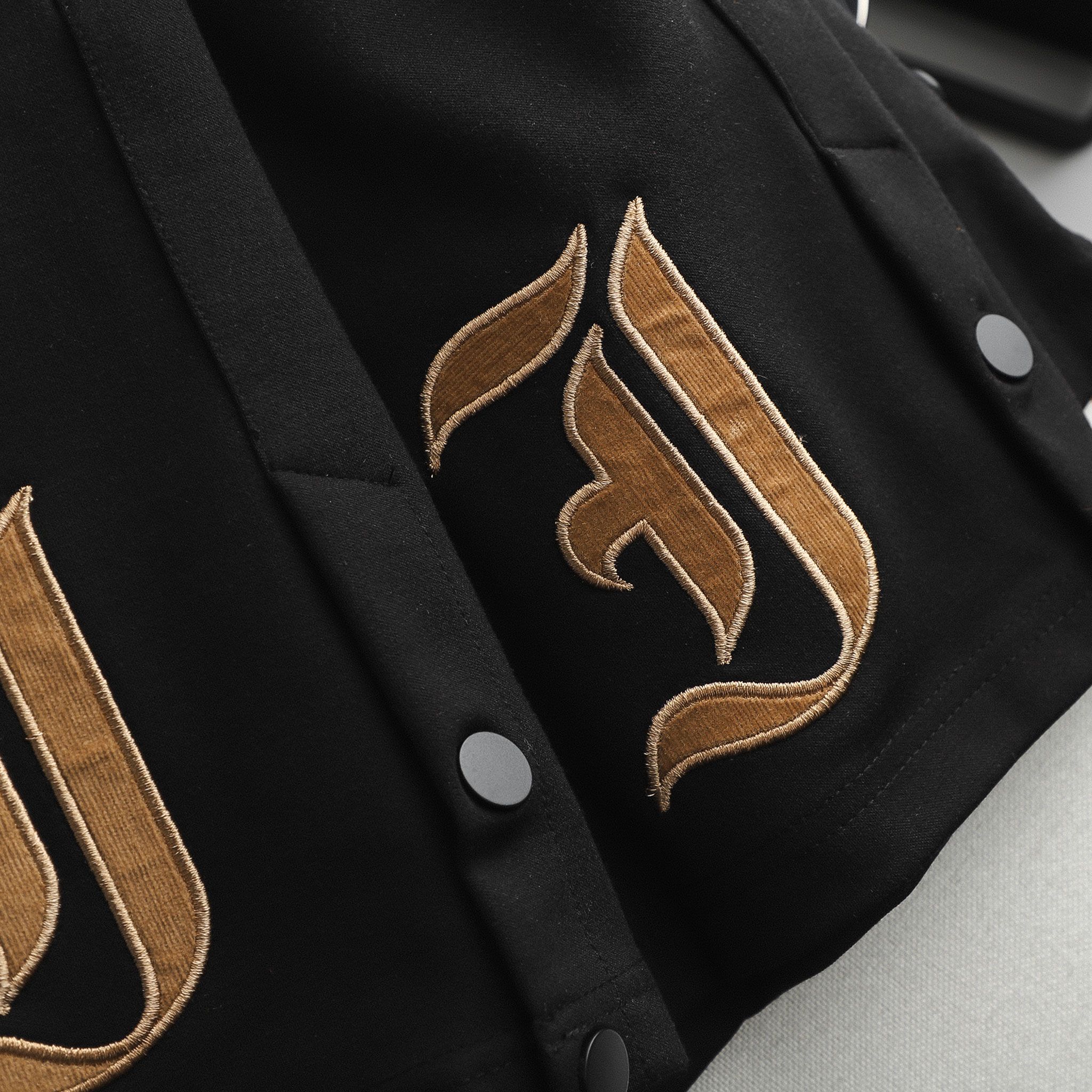 Quần Short INF Creamy Logo