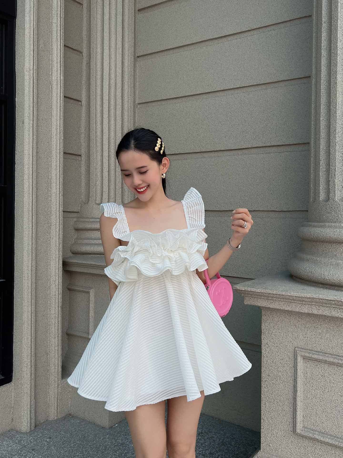 Đầm Ngắn Mini Ruffle Chest