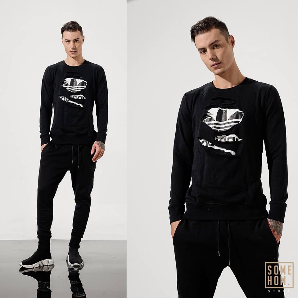 Sweater Das Logo Phối Rách