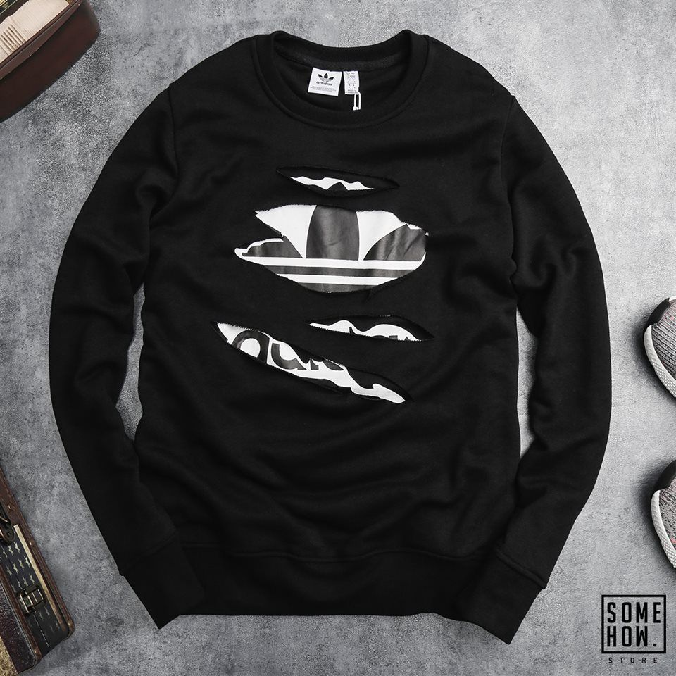 Sweater Das Logo Phối Rách