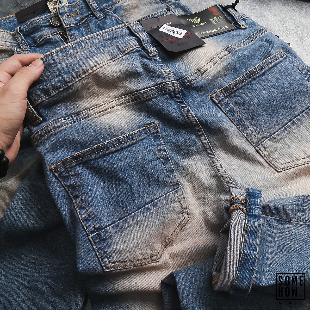 Jean BW Xanh Wash Xước 121