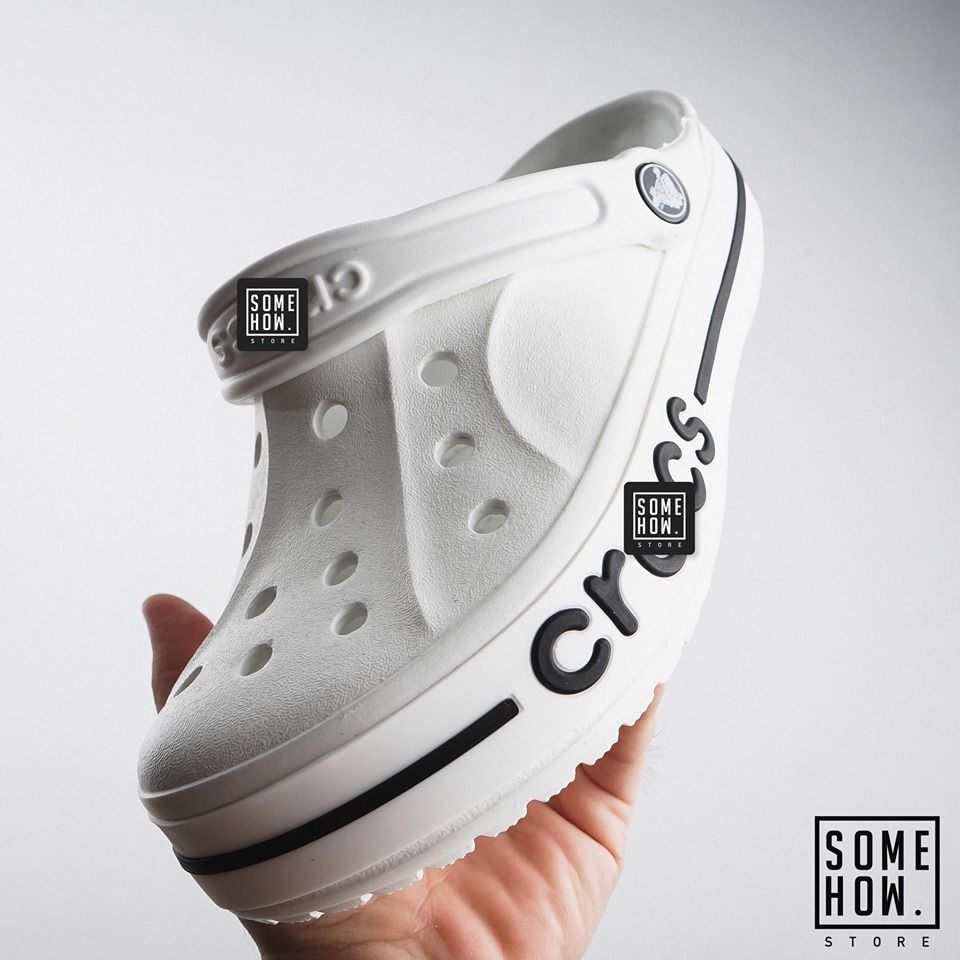 Dép Crocs Chữ
