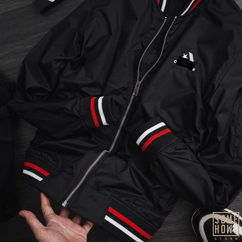 Bomber Con.versee