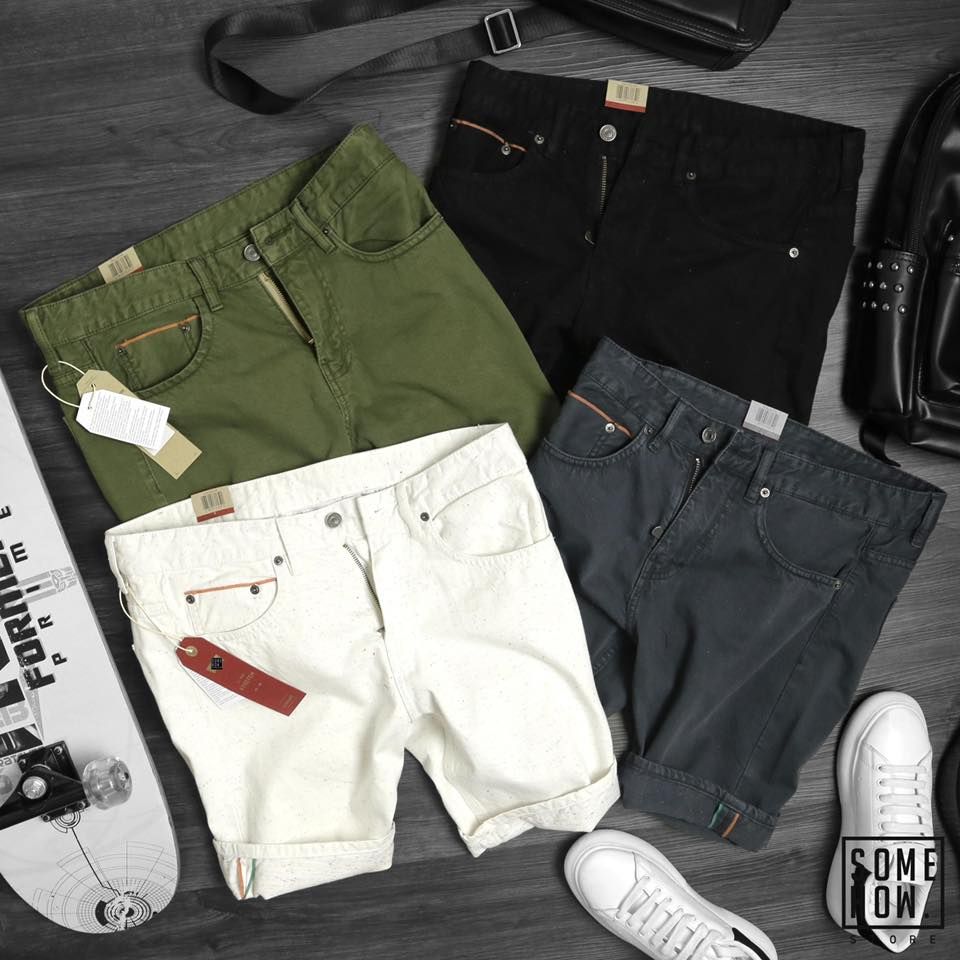 Short Jean L.vis 4M