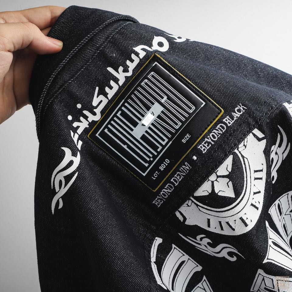 Khoác Jean Evisu Hình Trắng