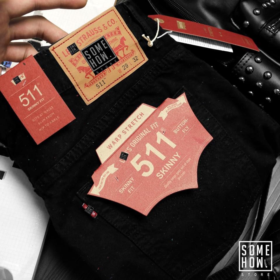 Short Jean L.vis 4M