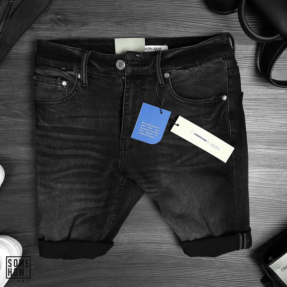 Short C.K Grey Wash