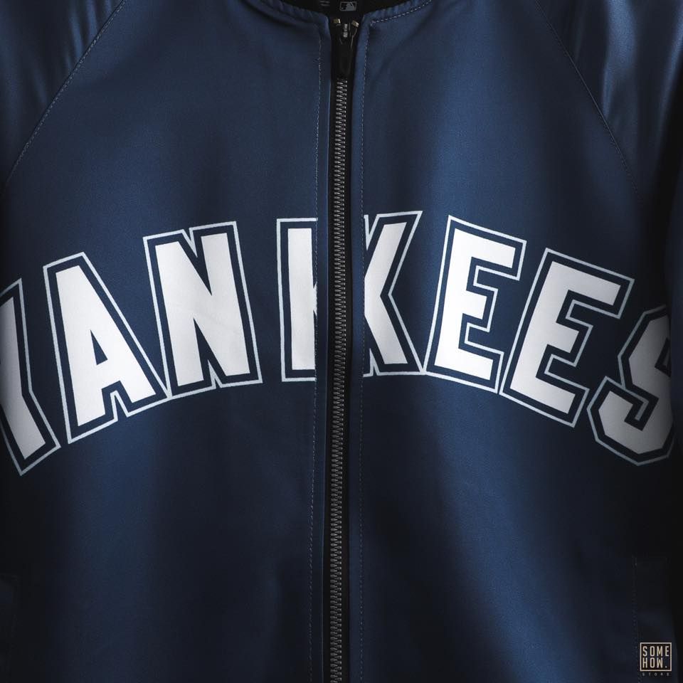 Khoác MLB Xanh Chữ