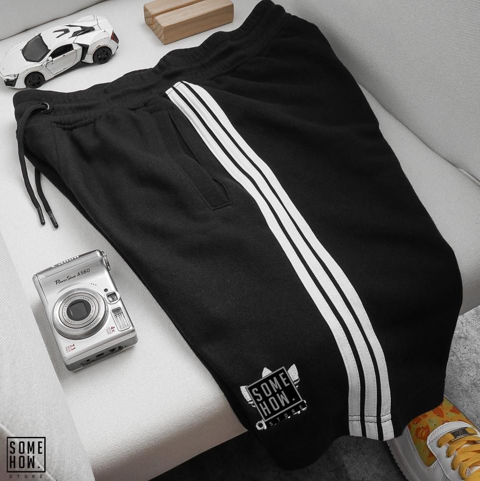 Short - Áo Das Sọc Trắng