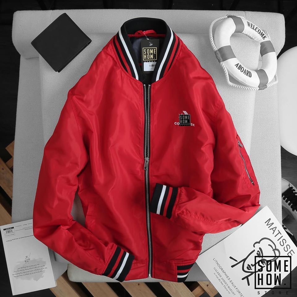 Bomber Con.versee