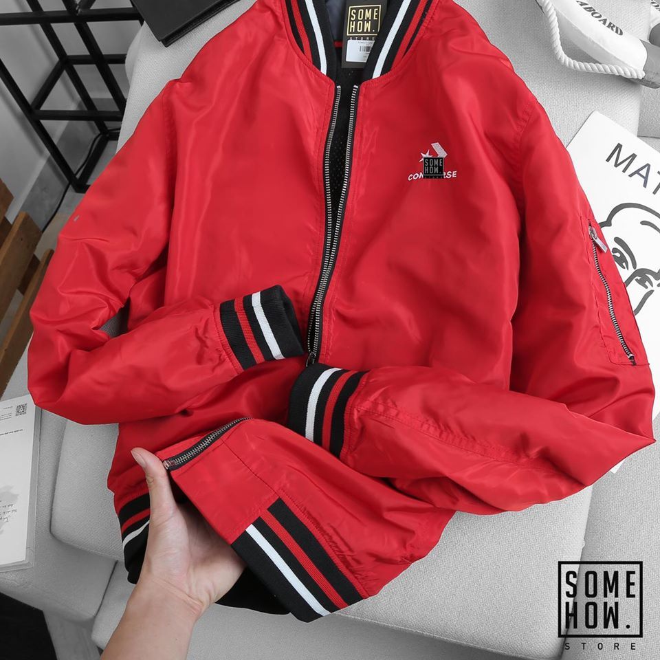 Bomber Con.versee