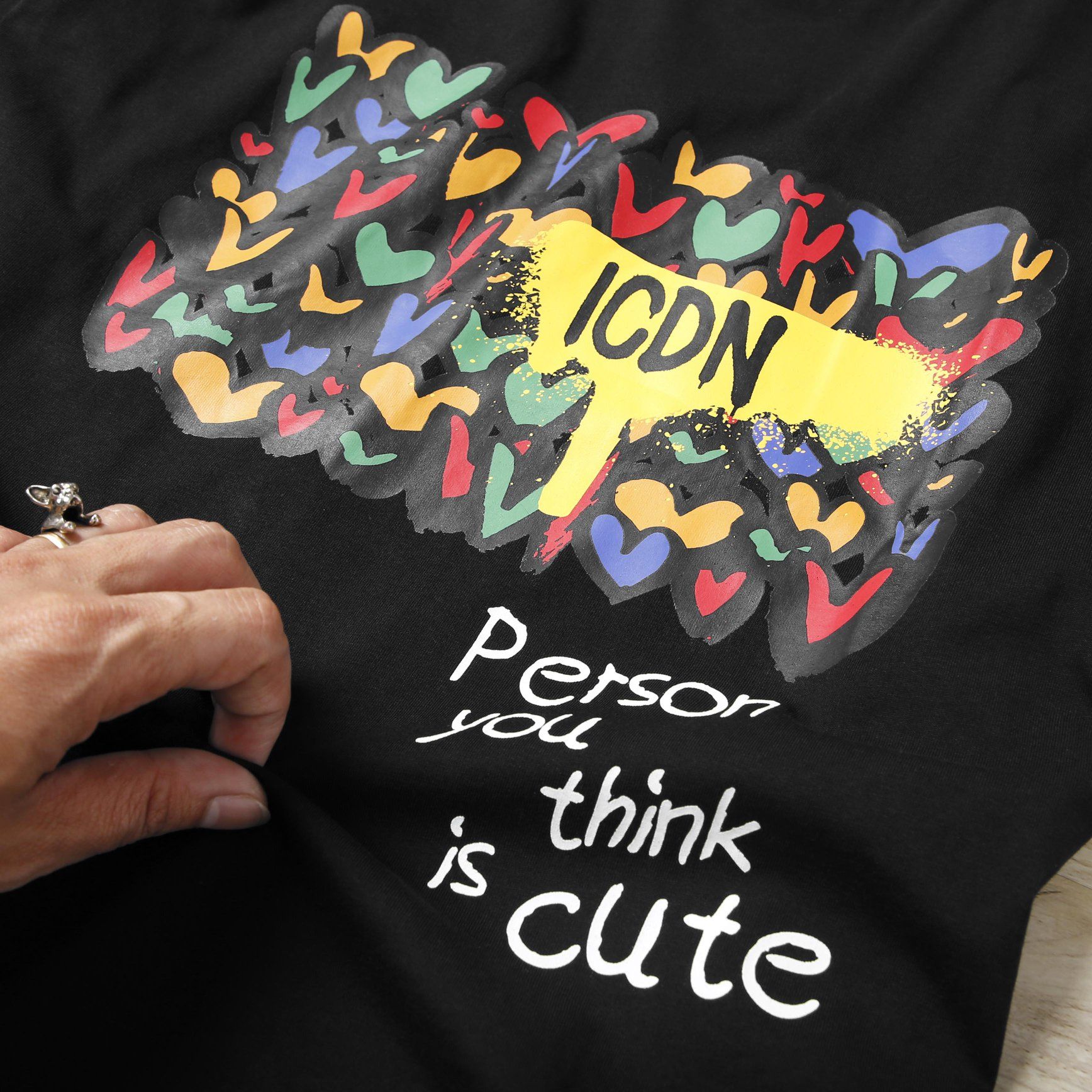 Áo Thun Person You Think Is Cute